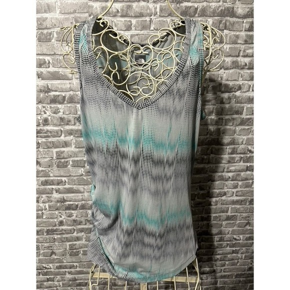 The‎ North Face Print Tank - Picture 1 of 4